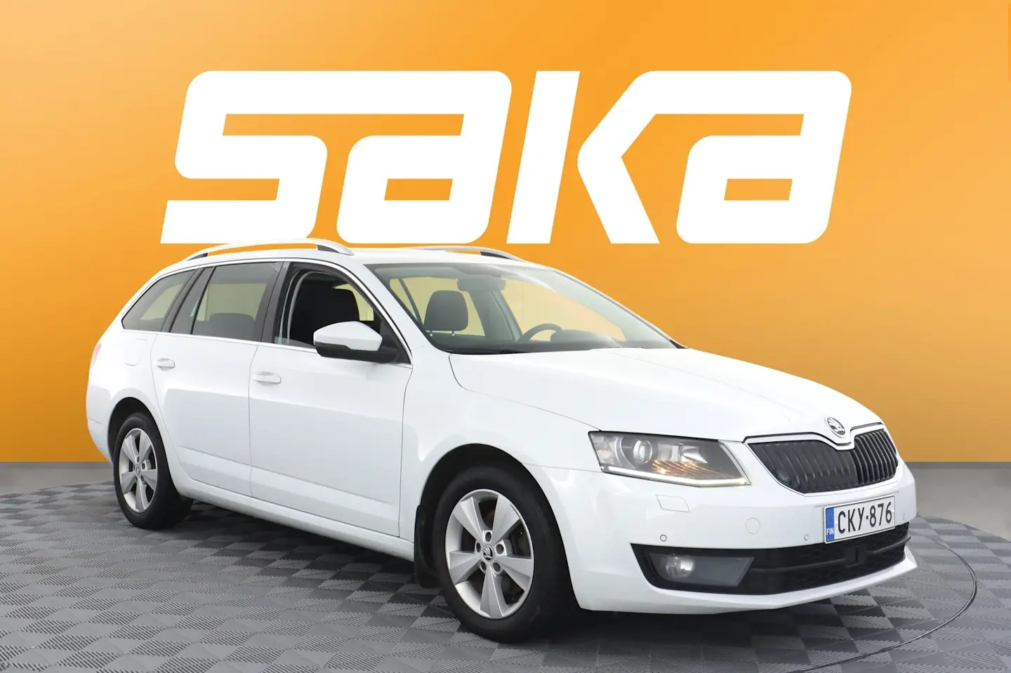 Car Image - 592UTpUE5tDpIW7m4zsieB
