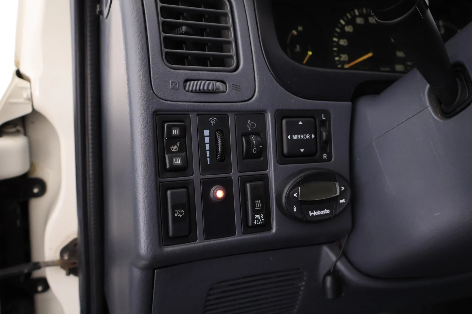 Car Image - 2wh6yBqoDrNYlXkDcTHITf