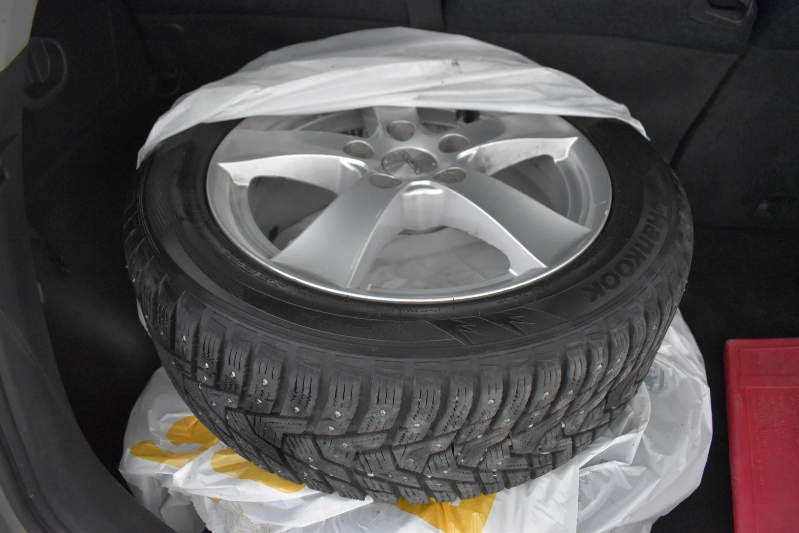 Car Image - 15llZnqxyAJKqPIqn50hkZ