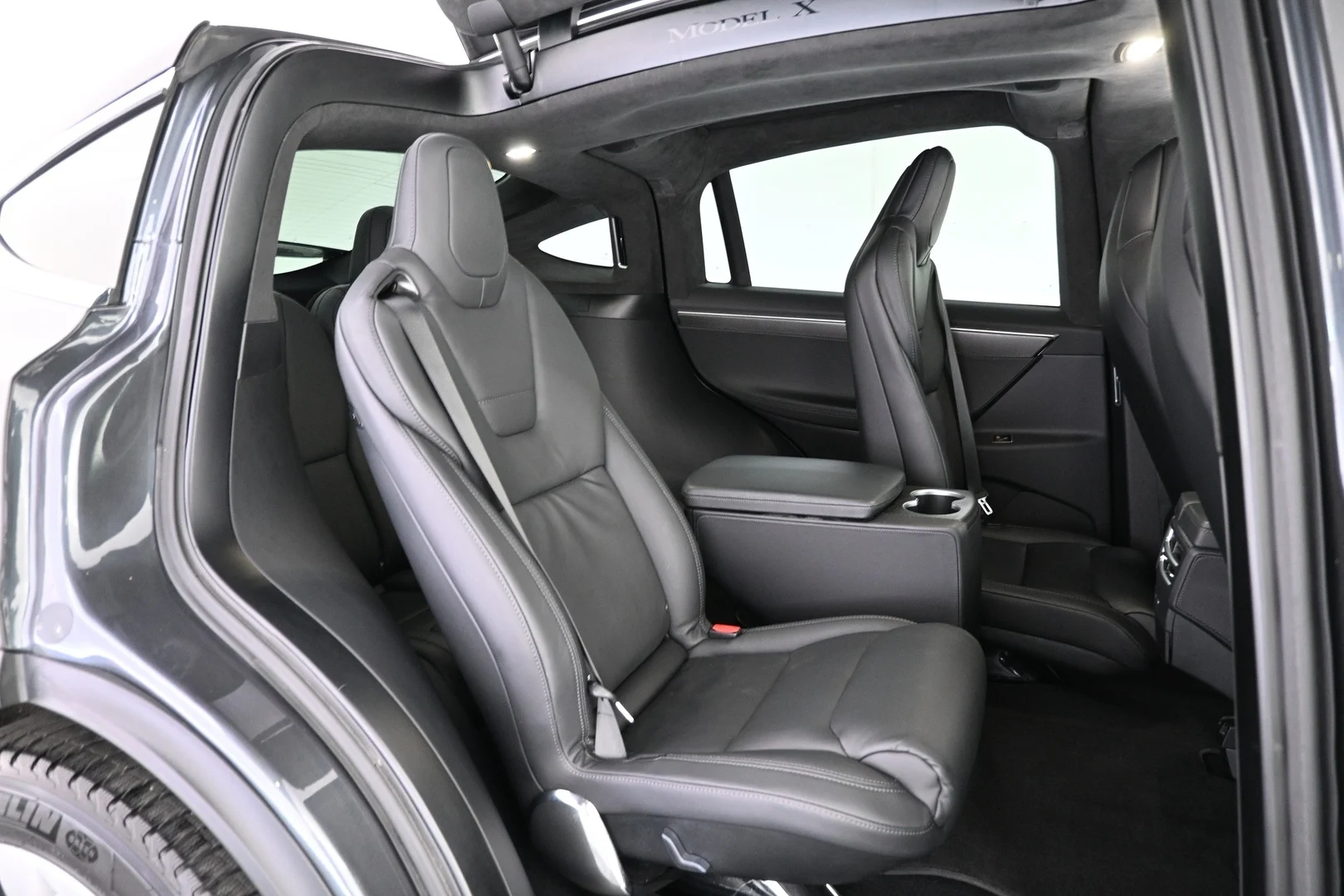 Car Image - 16luknG5lH26owTSSt5L1o