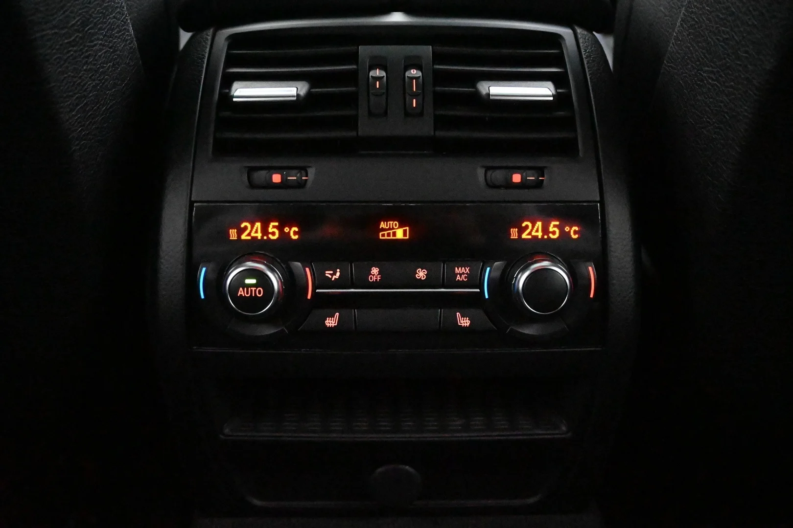 Car Image - 5tQBMid86QUBgf28dmUmeK