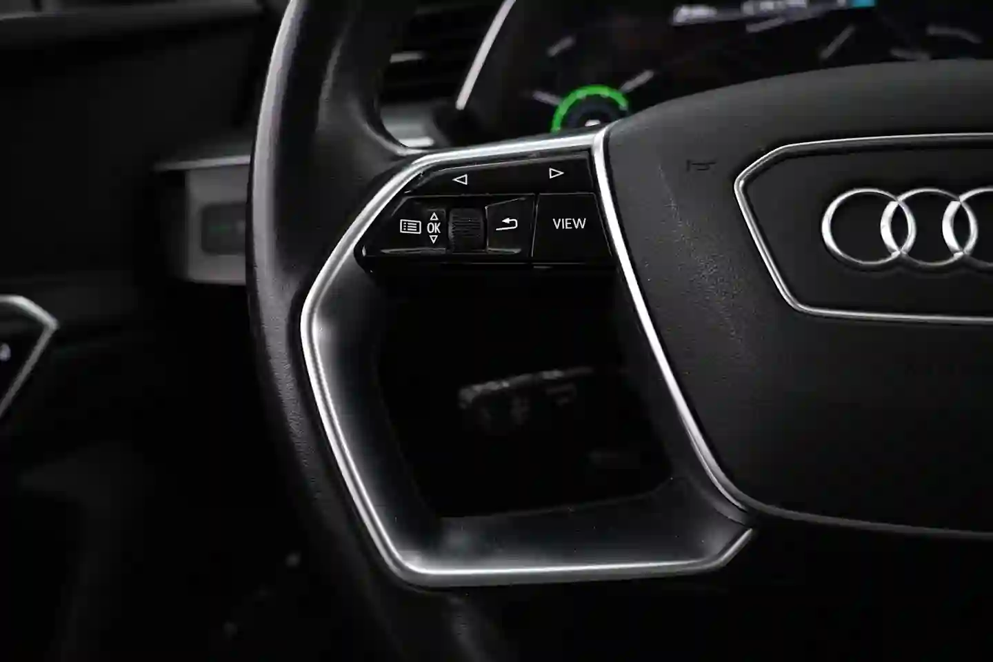 Car Image - 3oybUdBvGjiW7gJNkC1Sdw