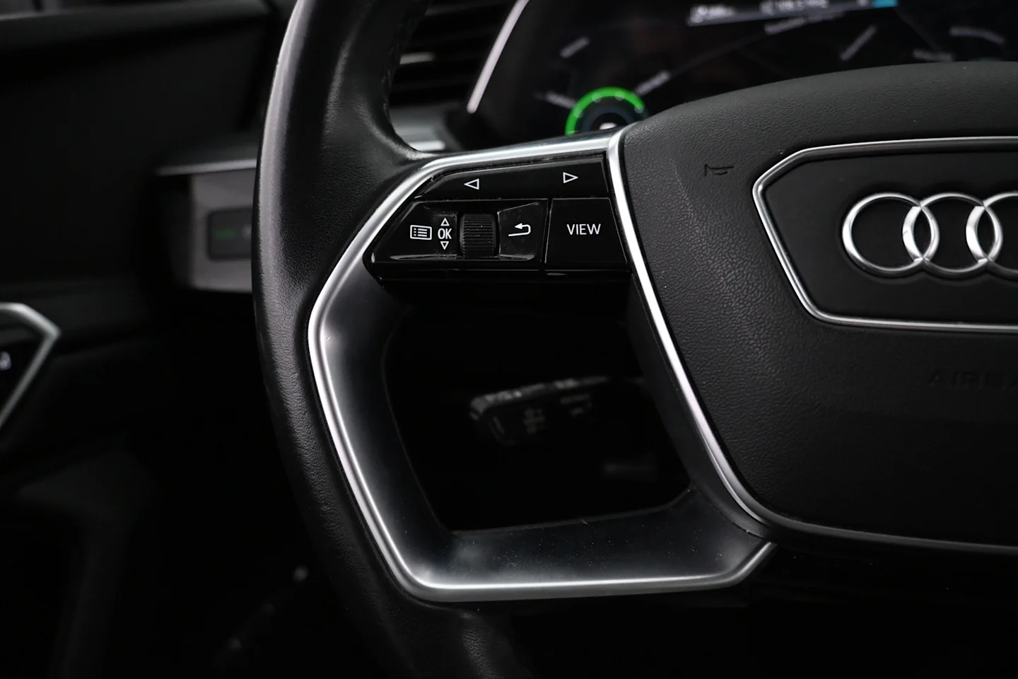 Car Image - 3oybUdBvGjiW7gJNkC1Sdw