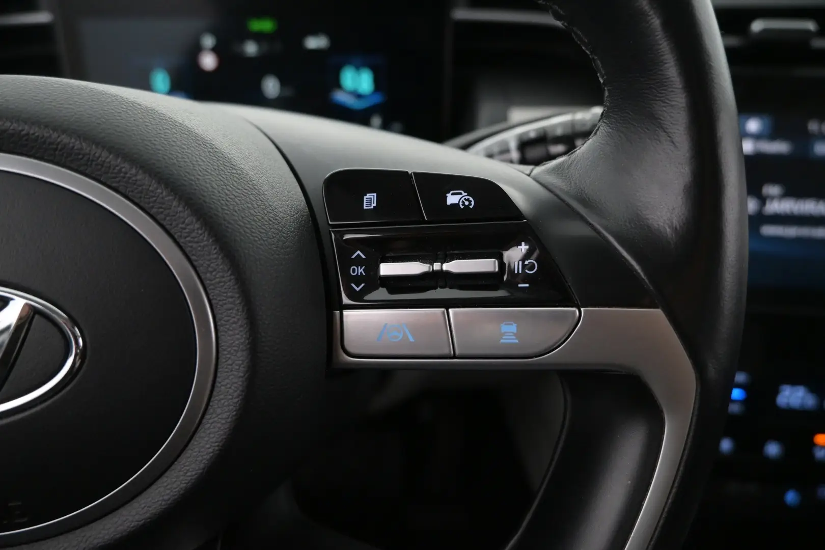 Car Image - 5dRqscMaiMNKVt7XYehngL