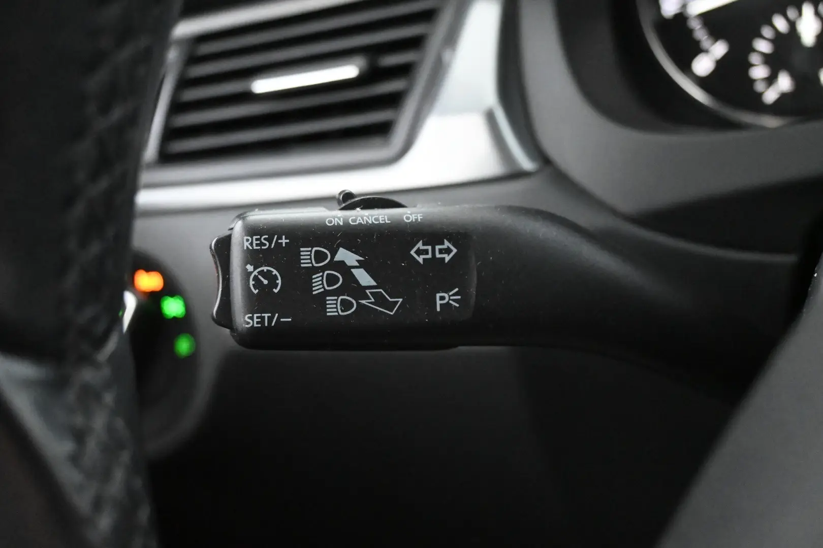 Car Image - 4F5BYQqLp1x2IHsR5lV7FD