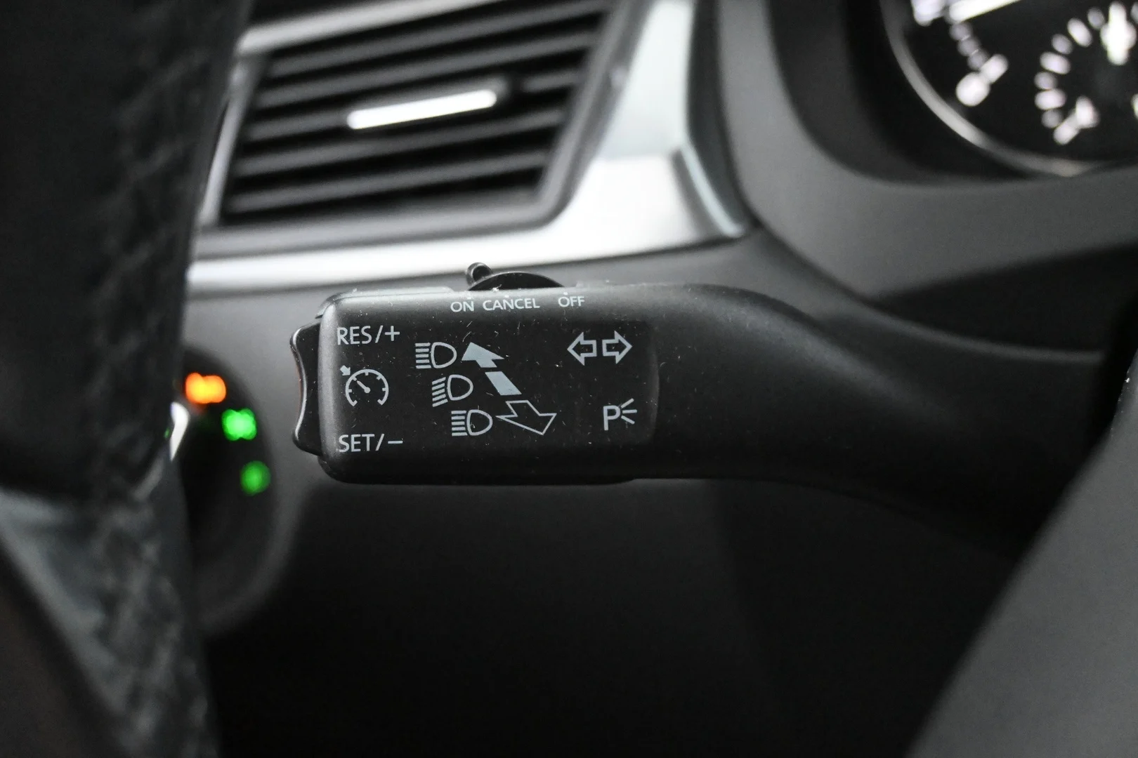 Car Image - 4F5BYQqLp1x2IHsR5lV7FD