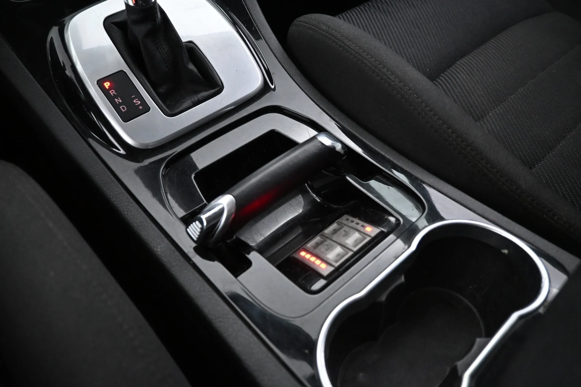 Car Image - 0j47KMCUyEObXx3jVf4Tu
