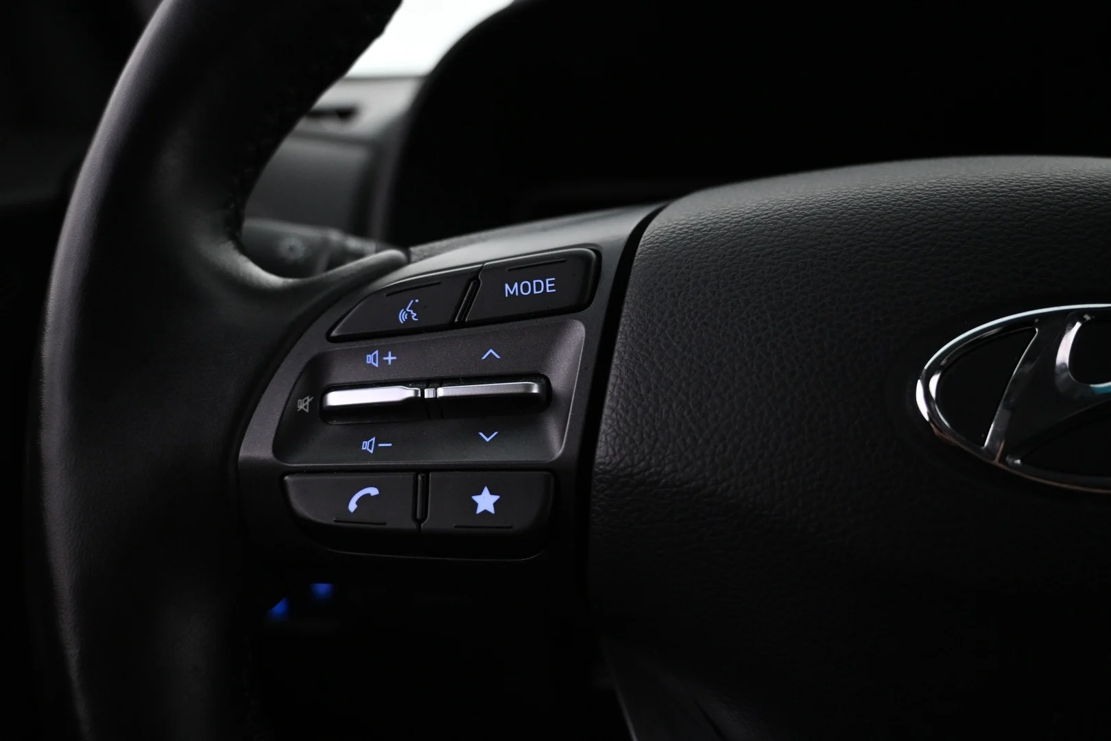 Car Image - 3t0XJki3OzNmNyhPgwSlTp