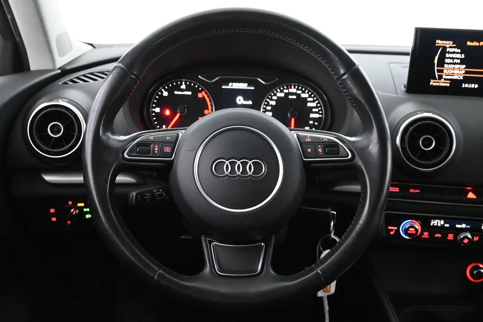 Car Image - 3V7yQg04JahpblBfgHqd2J
