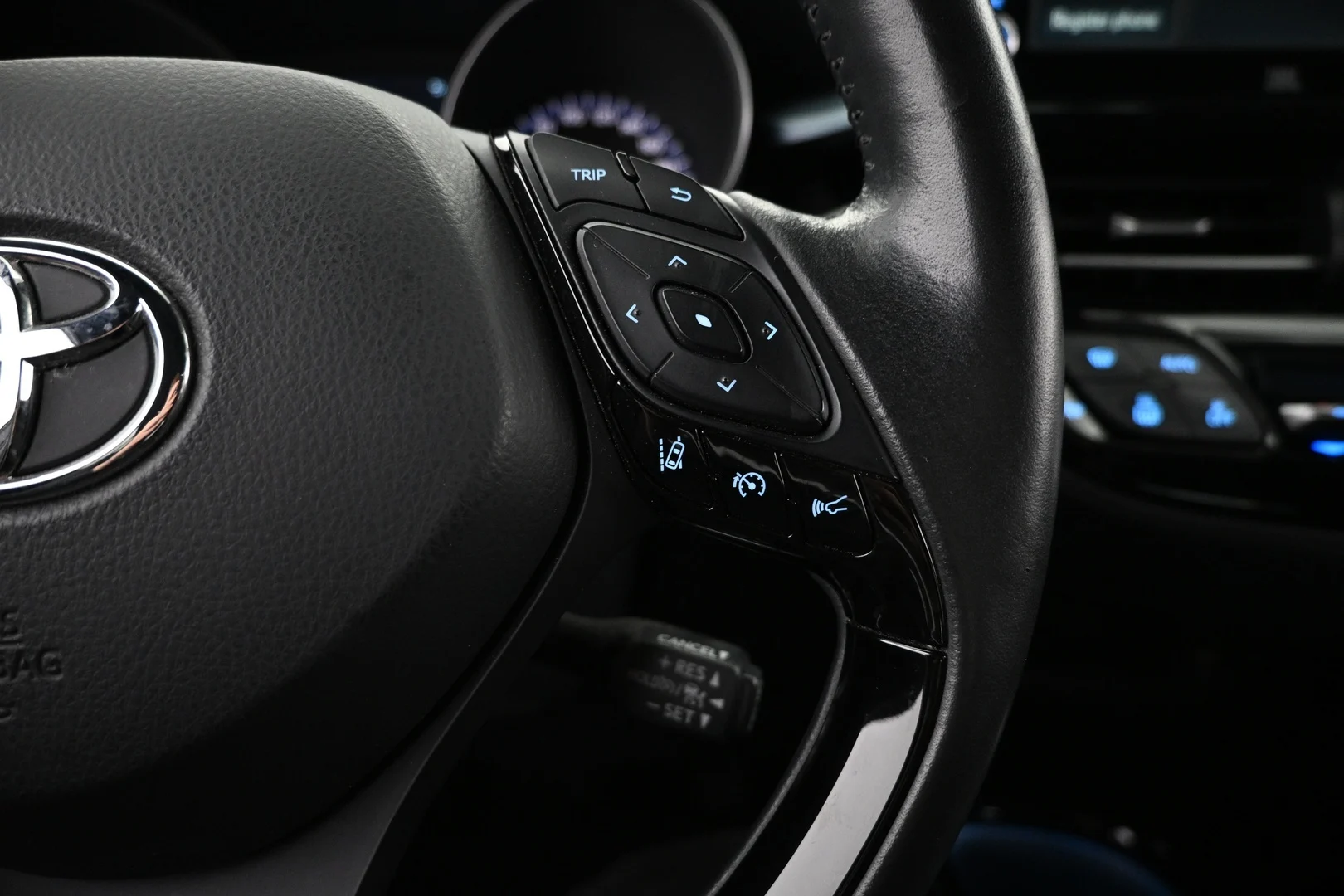 Car Image - 5mi2SYrt1E8dxJXNhV0iLN
