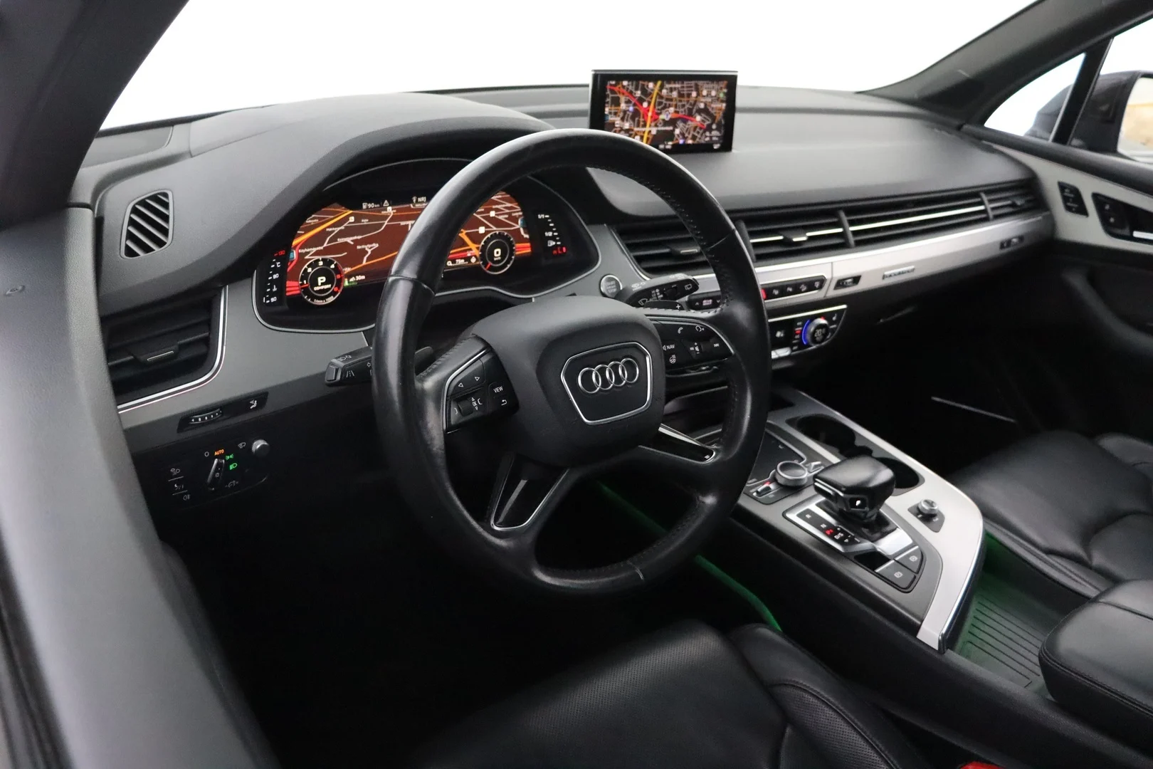 Car Image - 3EyzQnf7t201rDR68M1k35