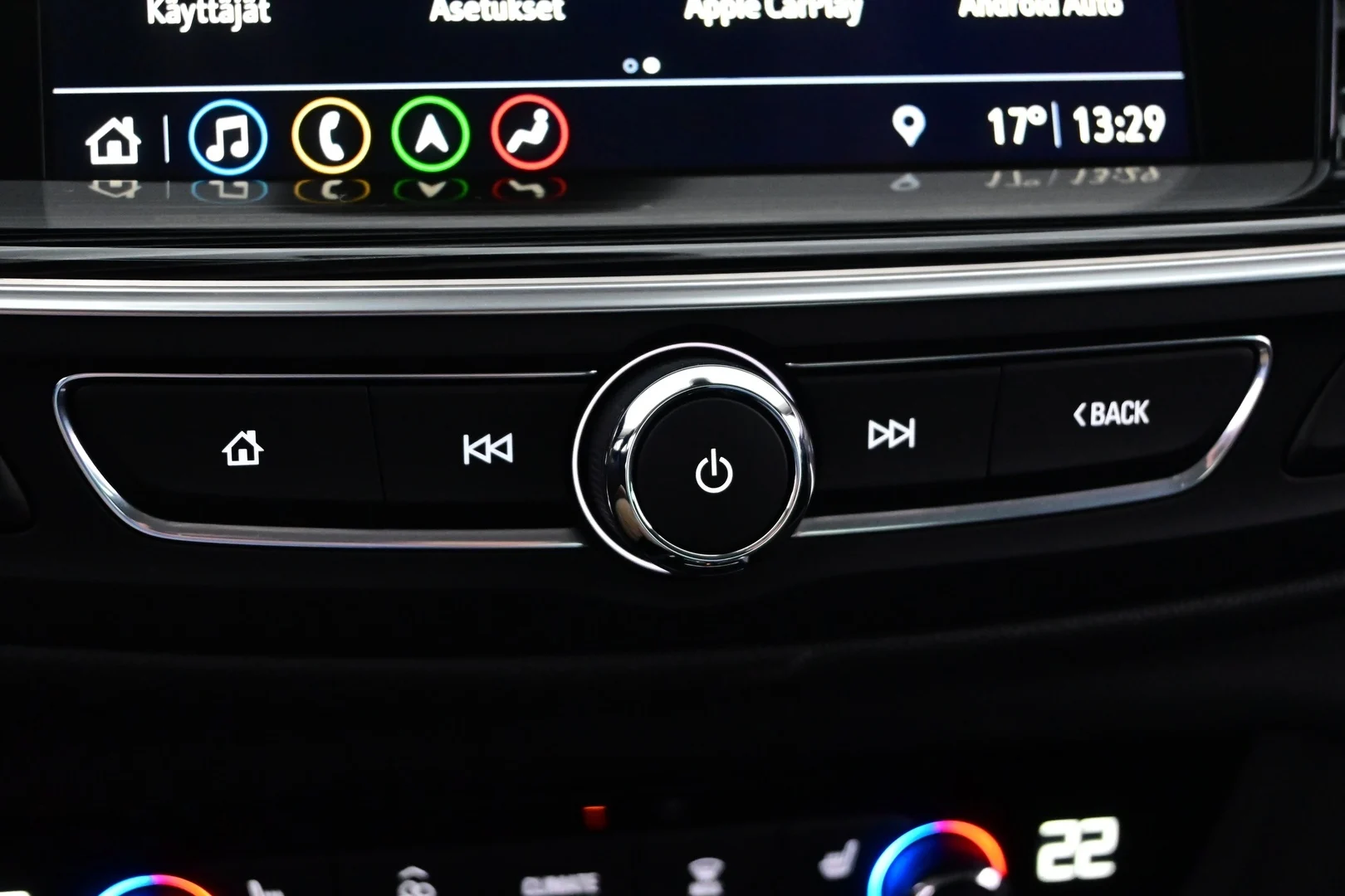 Car Image - oUb8DVvPDAJJHZJr11TzY