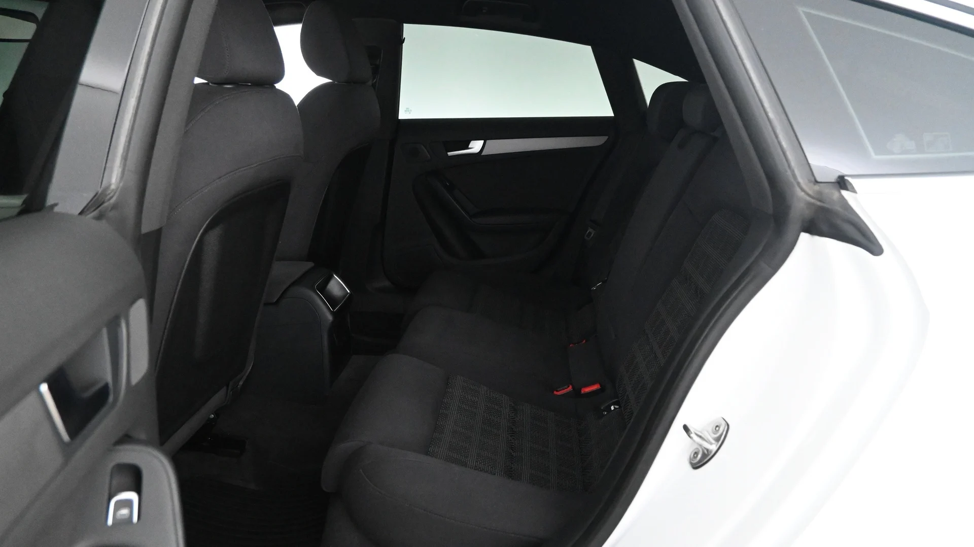Car Image - 5D4kA4gDnjNbd0xuAZLVhM