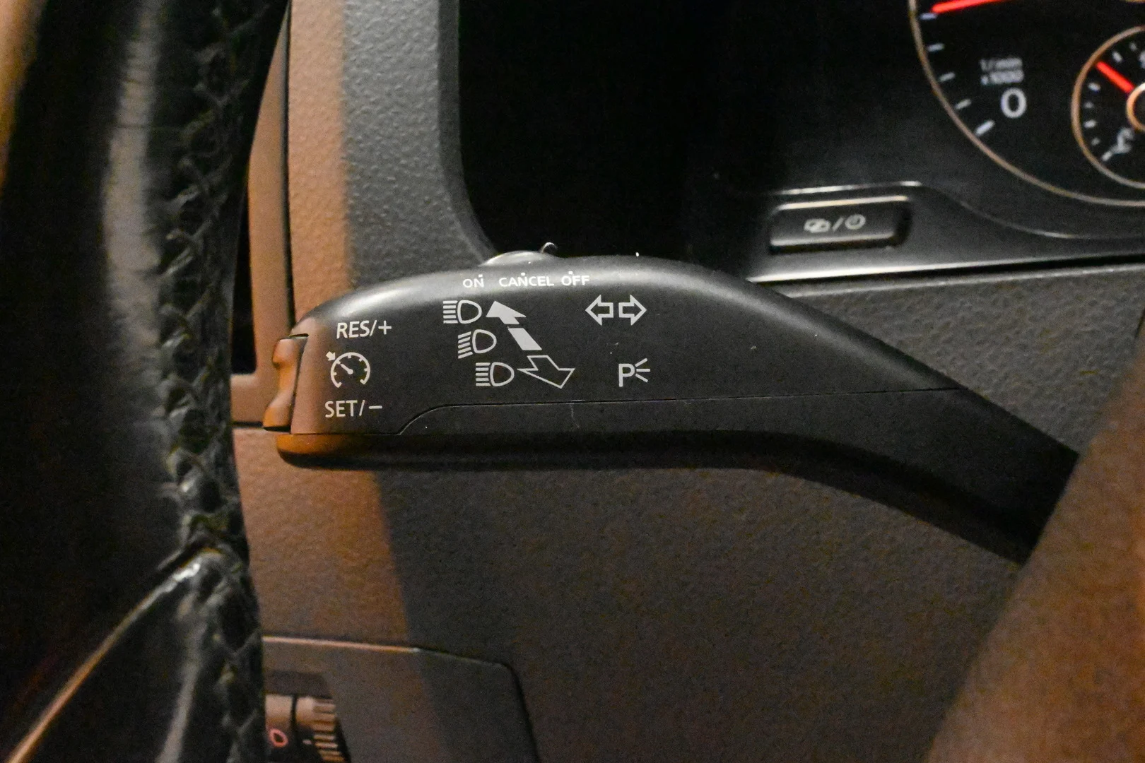 Car Image - jQrpTxF1j6ZyRdyf4WVSZ