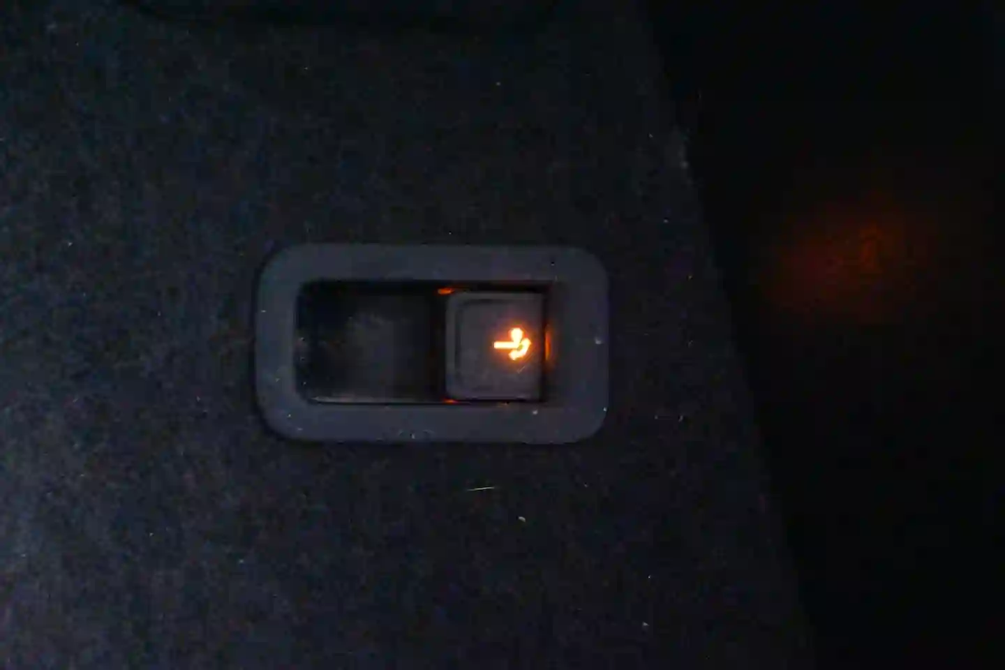 Car Image - 1rxlhw3DyJgJSVfHUxunoy