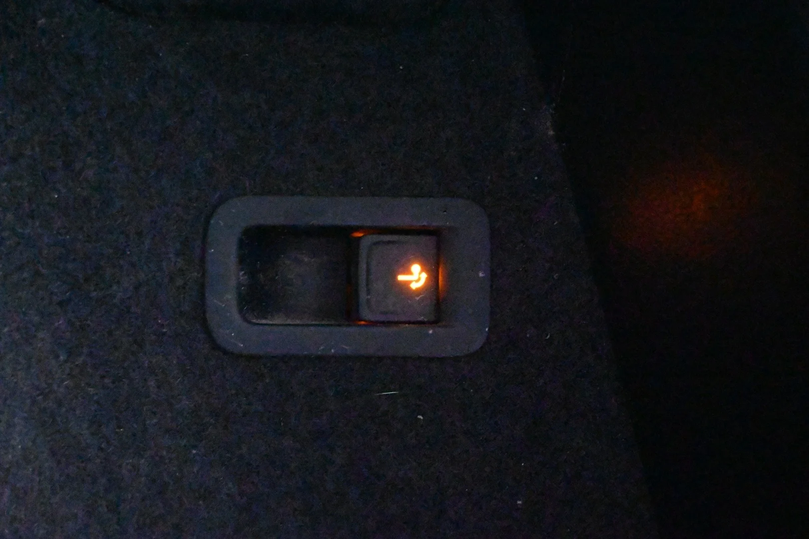 Car Image - 1rxlhw3DyJgJSVfHUxunoy