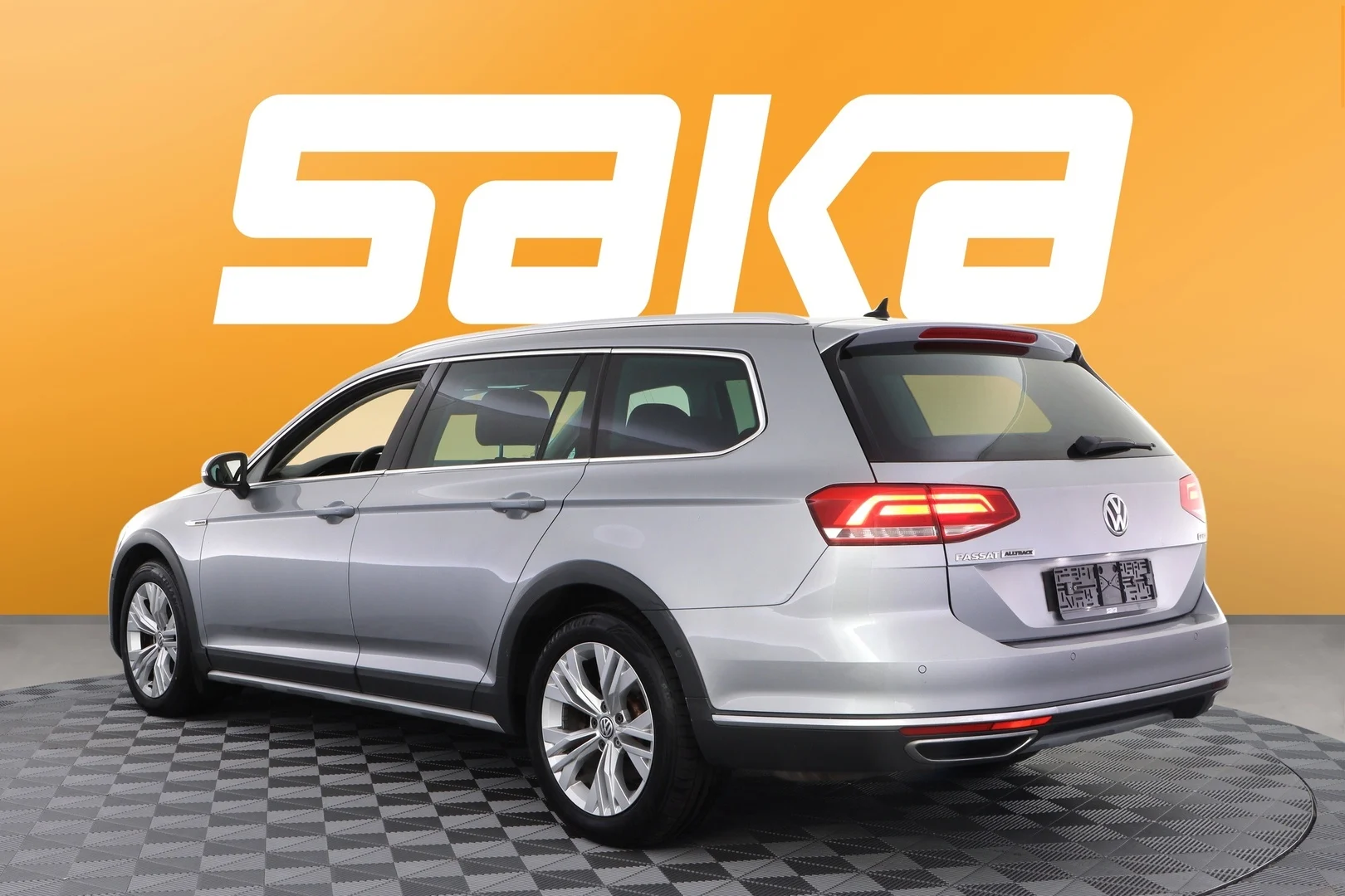 Car Image - 5NxMVwVyYpSEo1rQFb7P6b