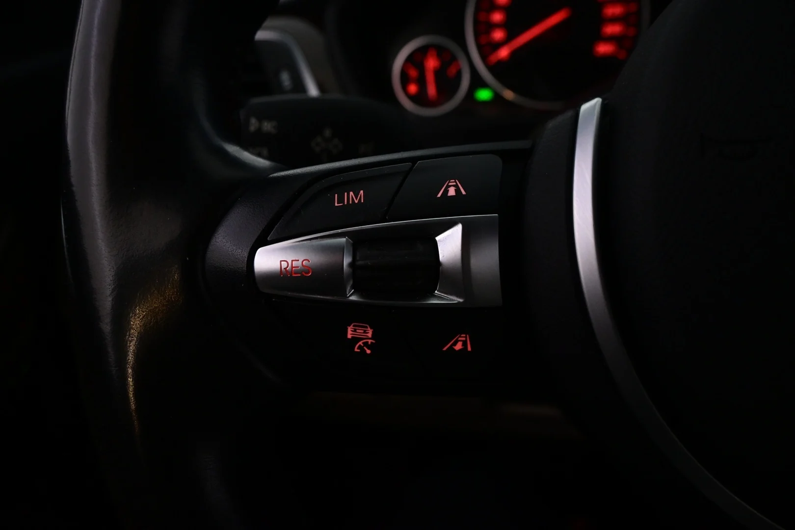 Car Image - 1Cg2e2YymmZjvkZeRdK6Vi