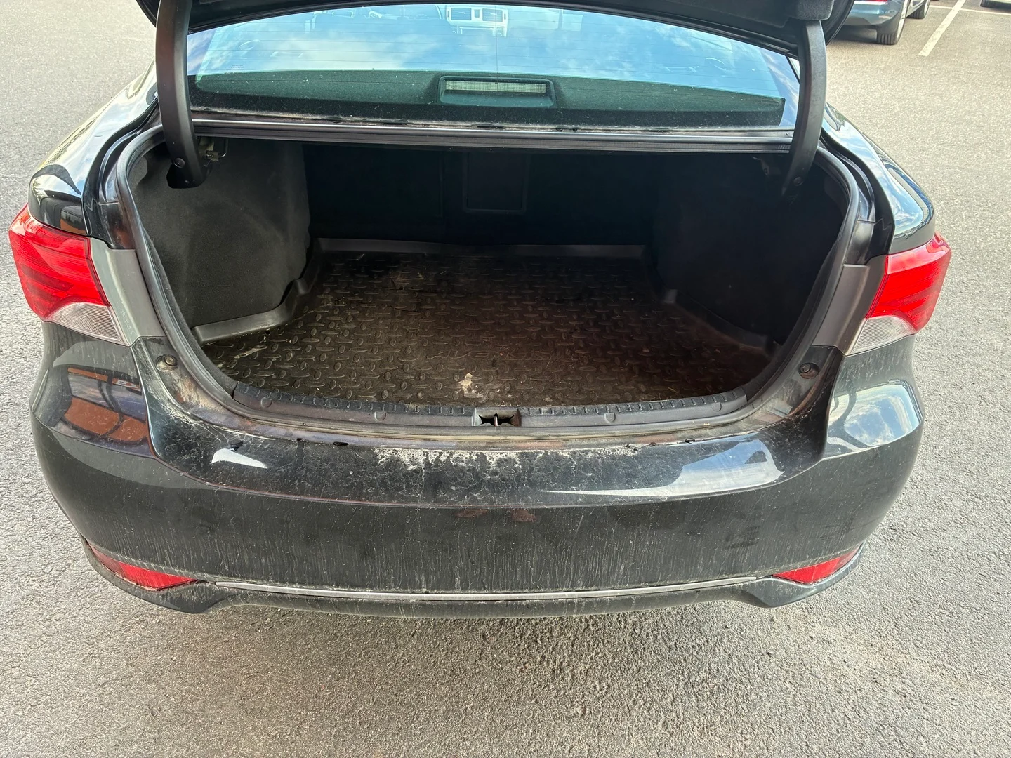 Car Image - 6OVa3oicBxsPFE43jZIdNV