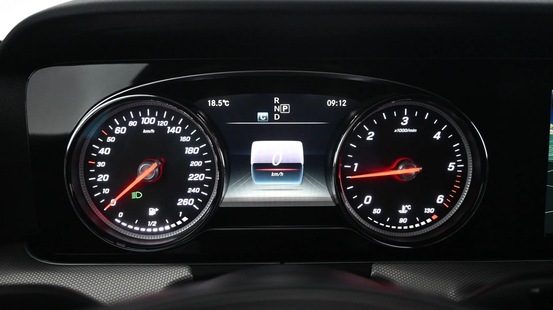 Car Image - 6GfLCQfWYUHYpFlAN0ofIR