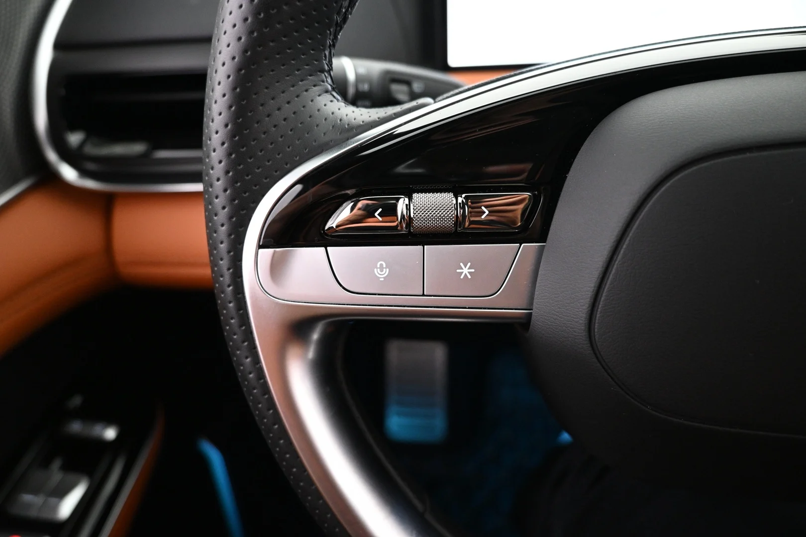 Car Image - 1L7Gy2ppGpyE6S9rRBH8Pw