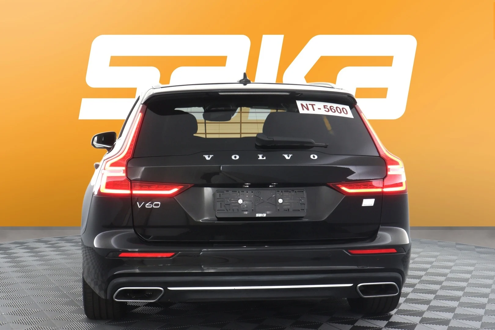 Car Image - m8FP2dlCxtd7yhR4sJrsd