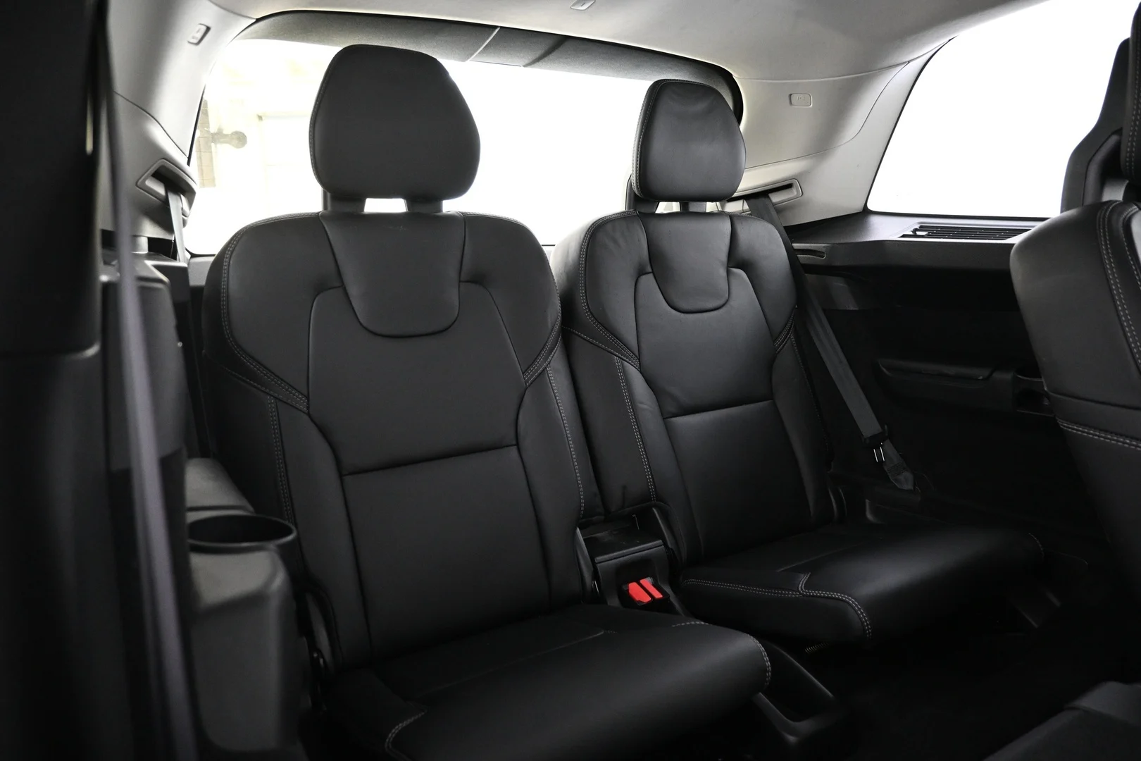 Car Image - 4TSSilqVPzvHXKbhyNBVWJ