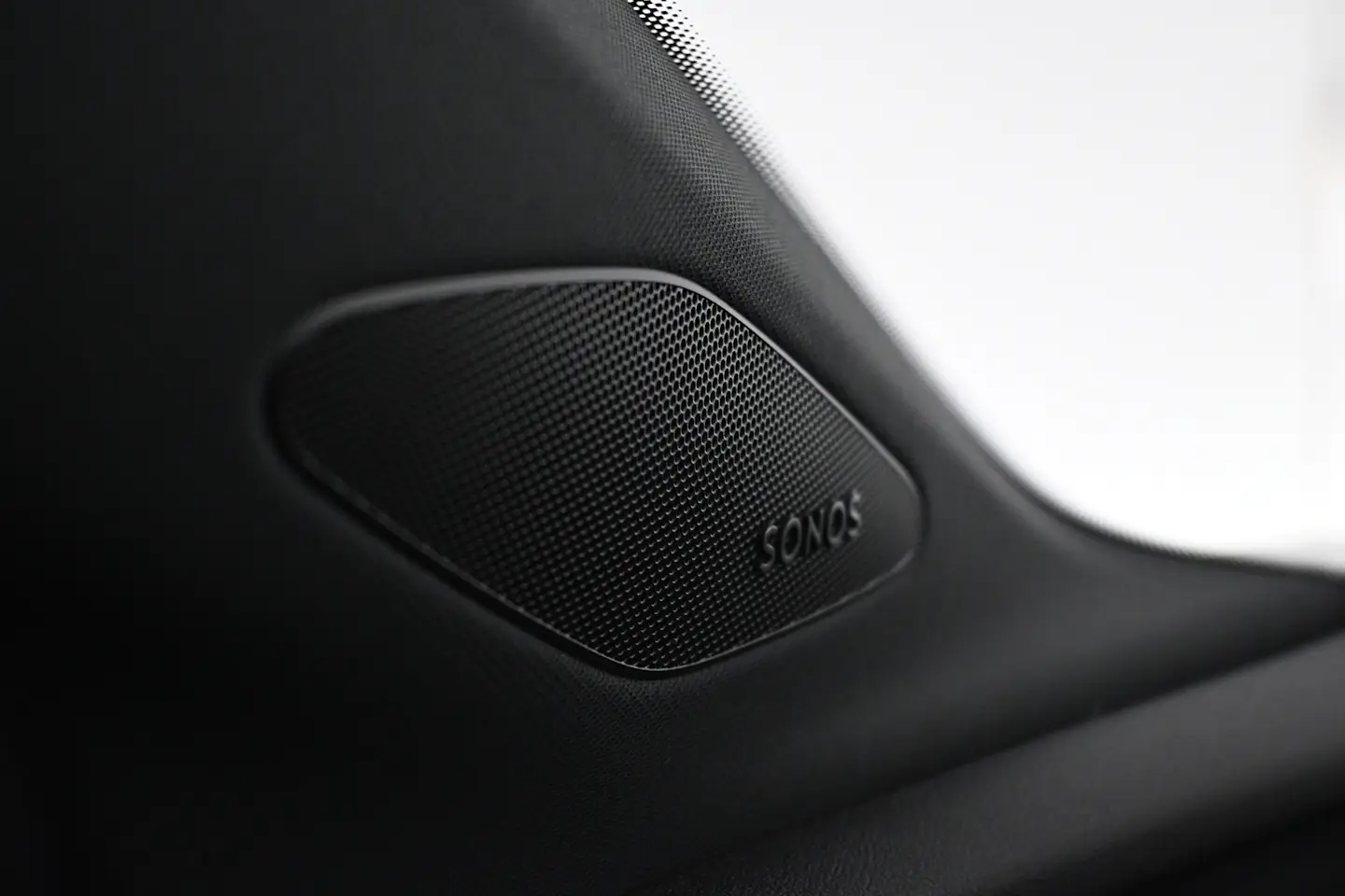 Car Image - 4f6lcNLgF0QAo1QeT6K9f1