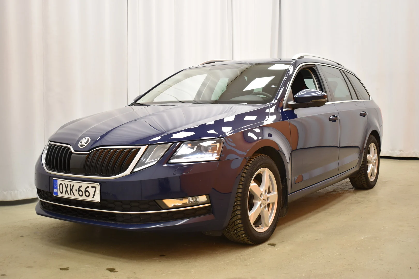 Car Image - 1Rq7IawoLFcmRvsv87PvUB