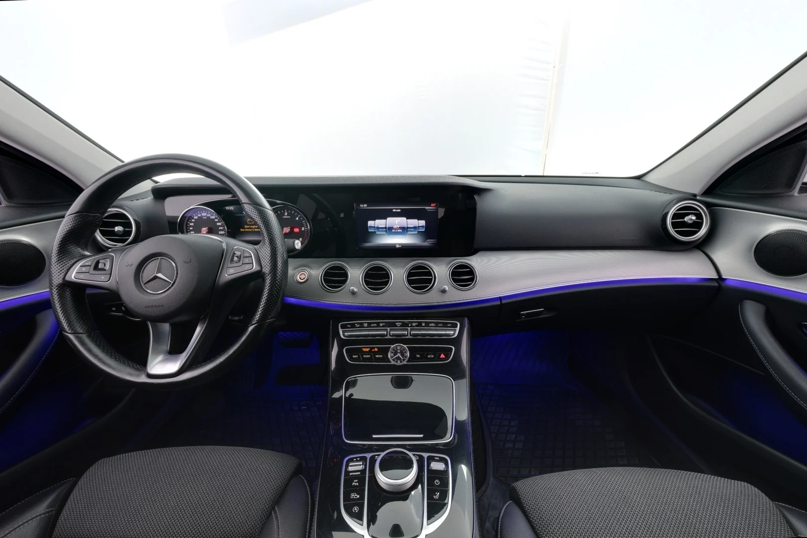 Car Image - 3xeR8YJHKH1umrGqUQjsUz