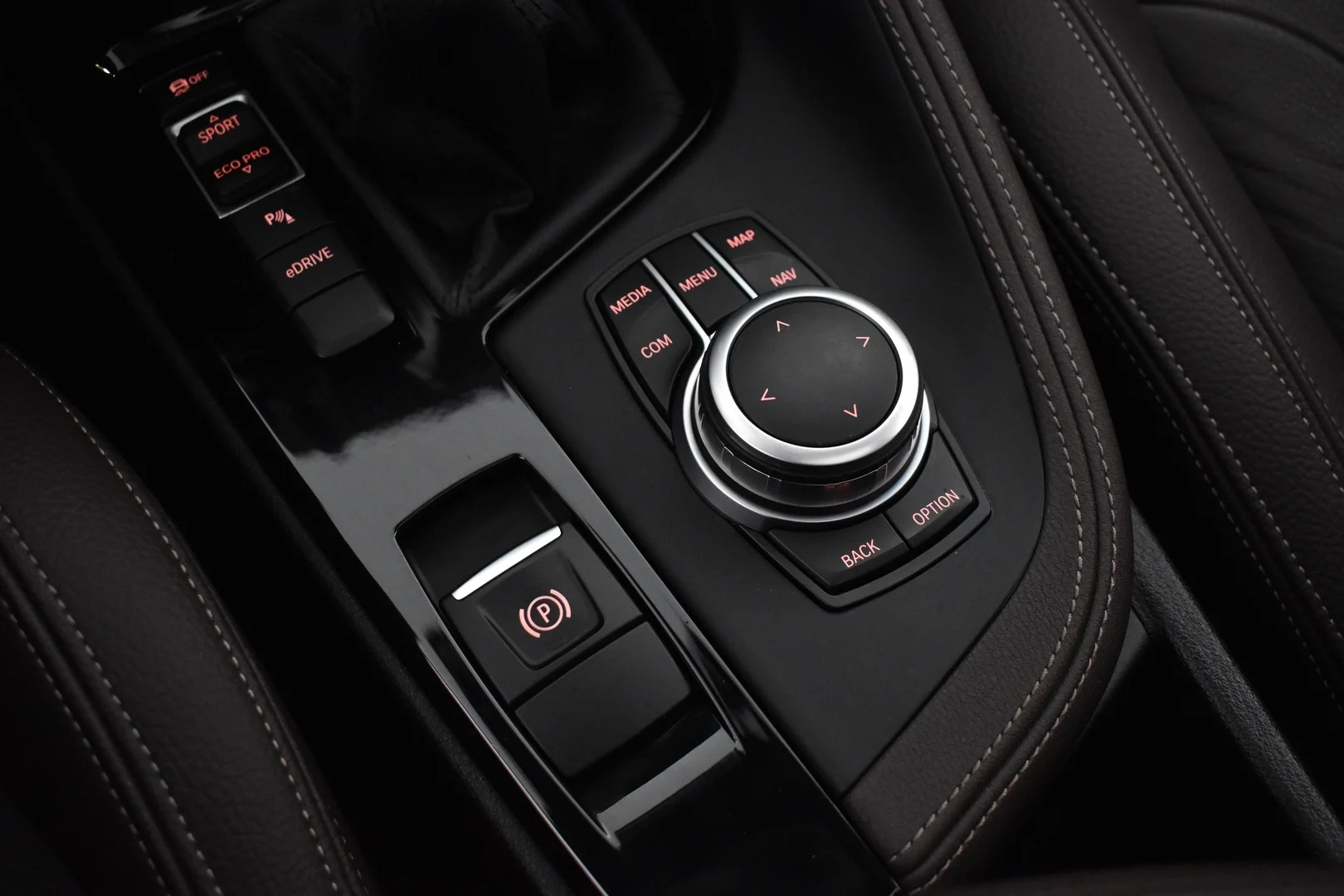 Car Image - kyrYybRT6tqwqqcFAgM7n