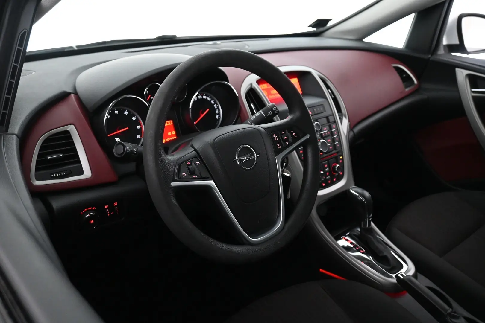 Car Image - 7uFYxQgrBJtc8YTlYIZF09