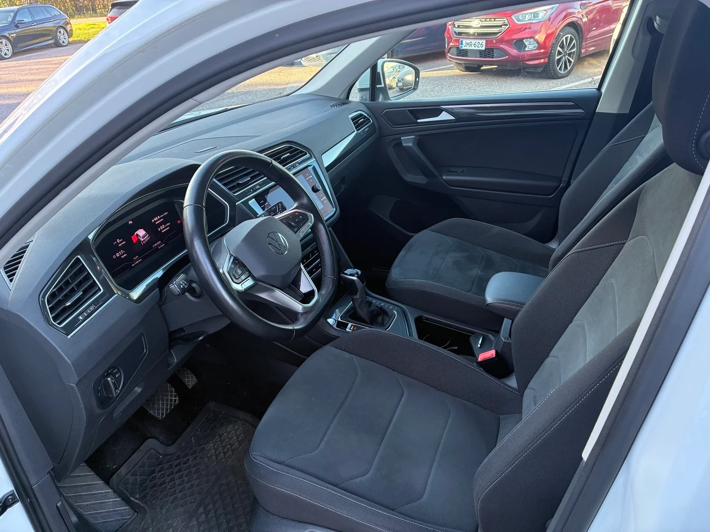 Car Image - 6sLryFsEFKW7Ll3qmIei8y