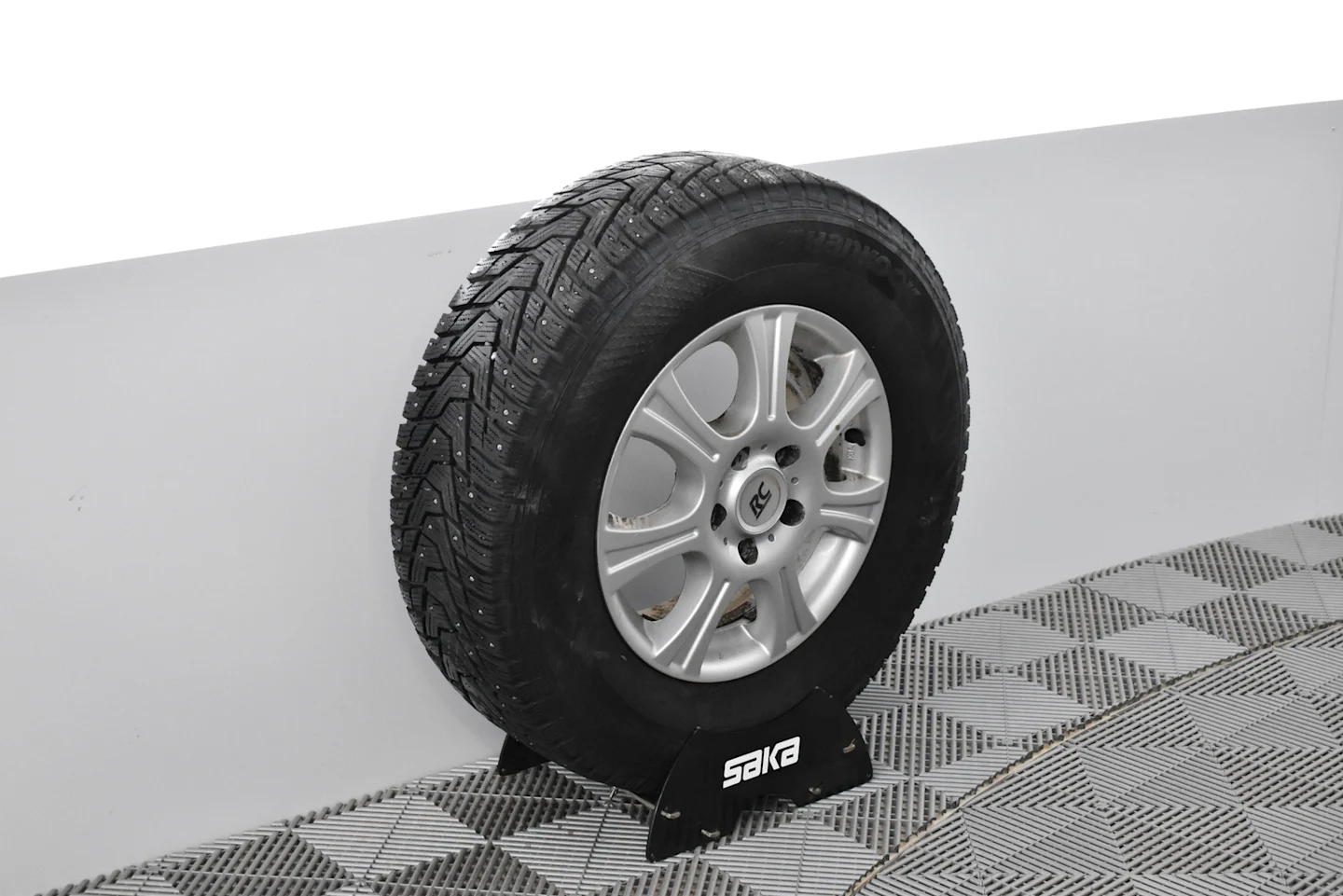 Car Image - 1h1WcGNwmrborkENWJstgp