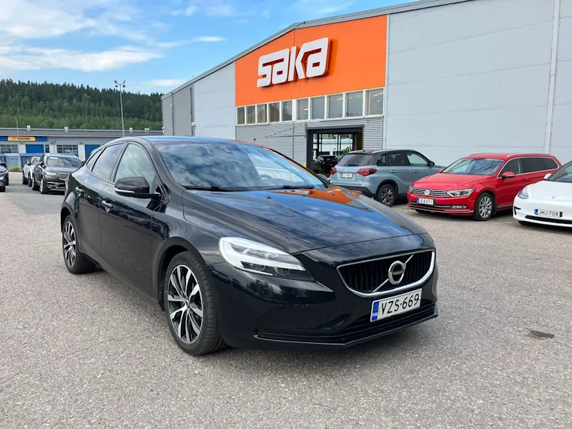 Volvo V40