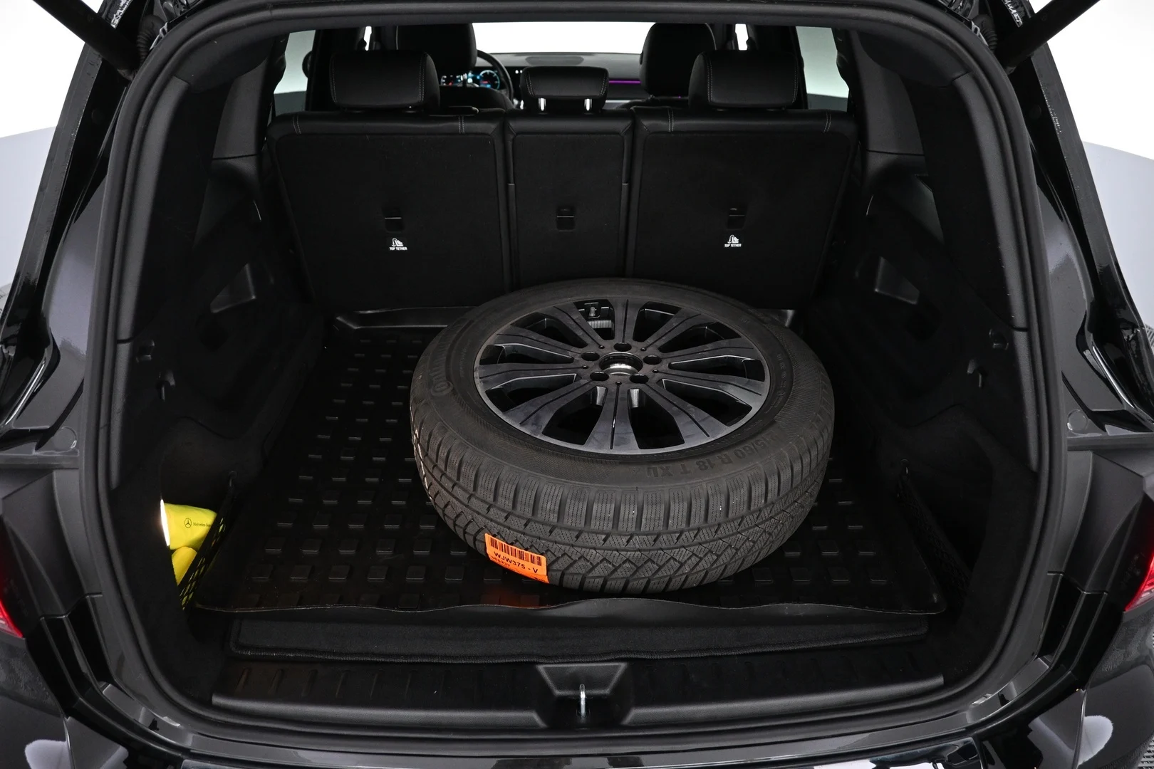 Car Image - 18CPAx3excHw56xBJOppj7