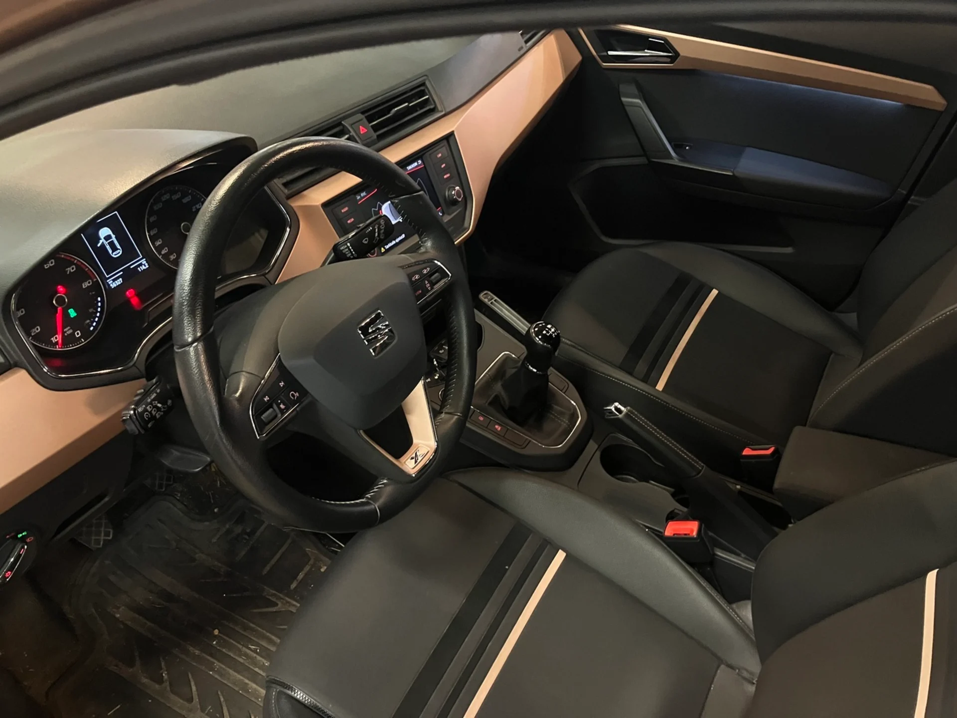 Car Image - kOYefoEv1eeRdiOGEIIp7