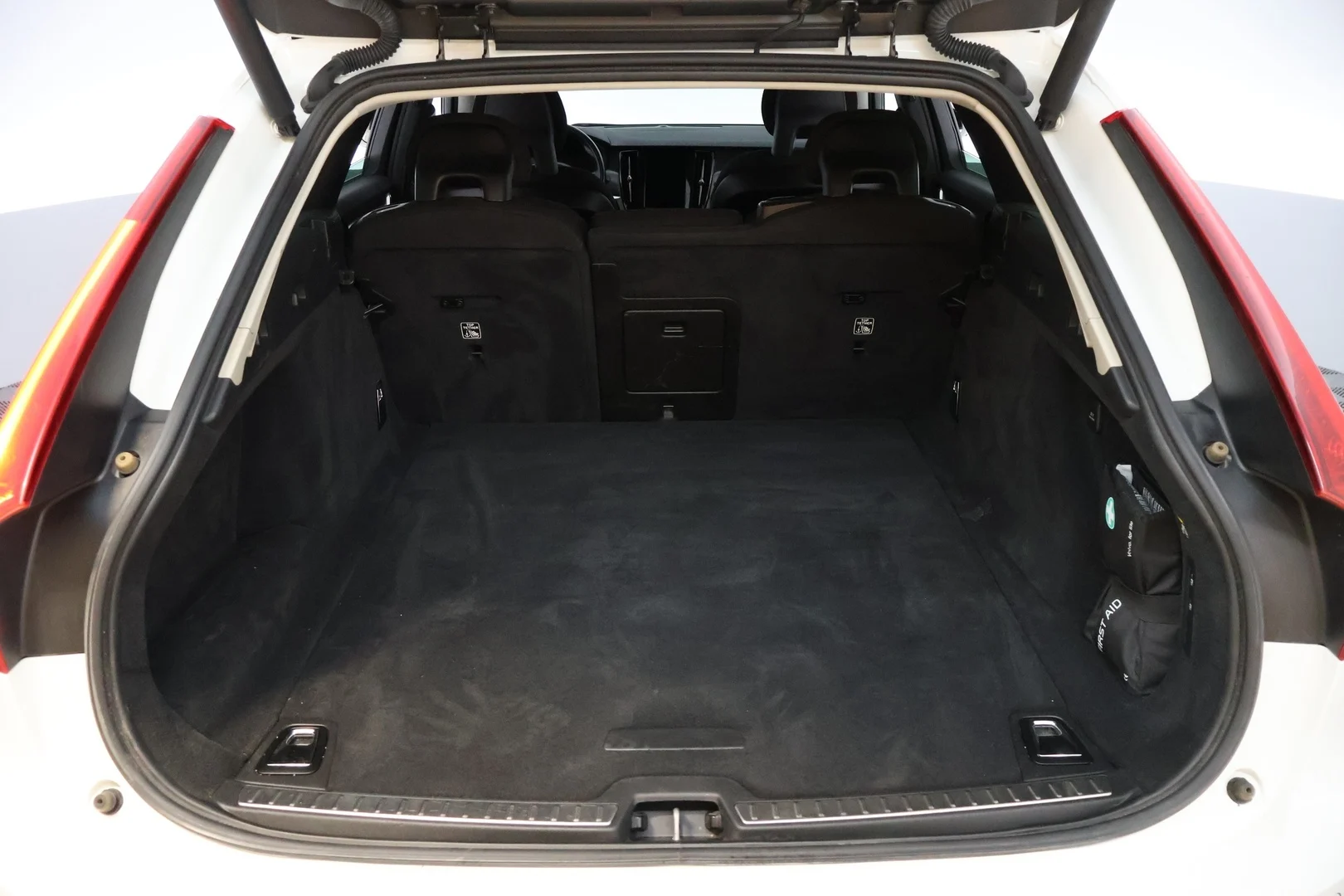 Car Image - 5K894VLqG2g9rR7zixT8qx