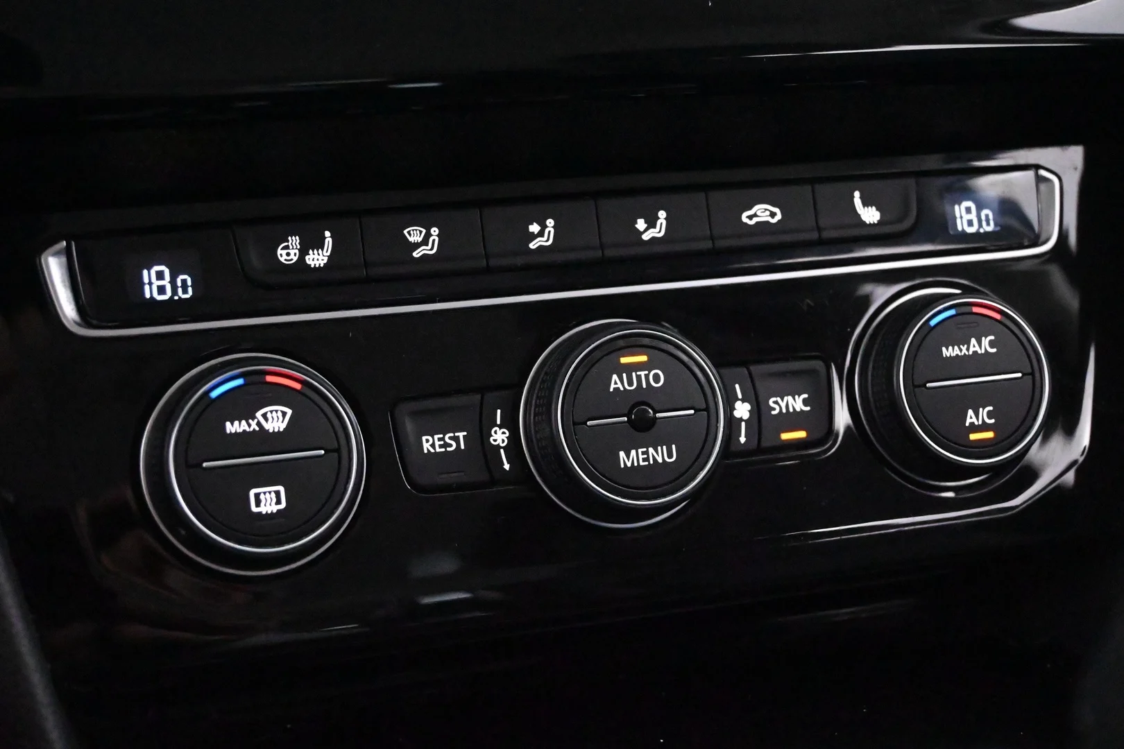 Car Image - 5iouIwbJMLljmrnfobeot1