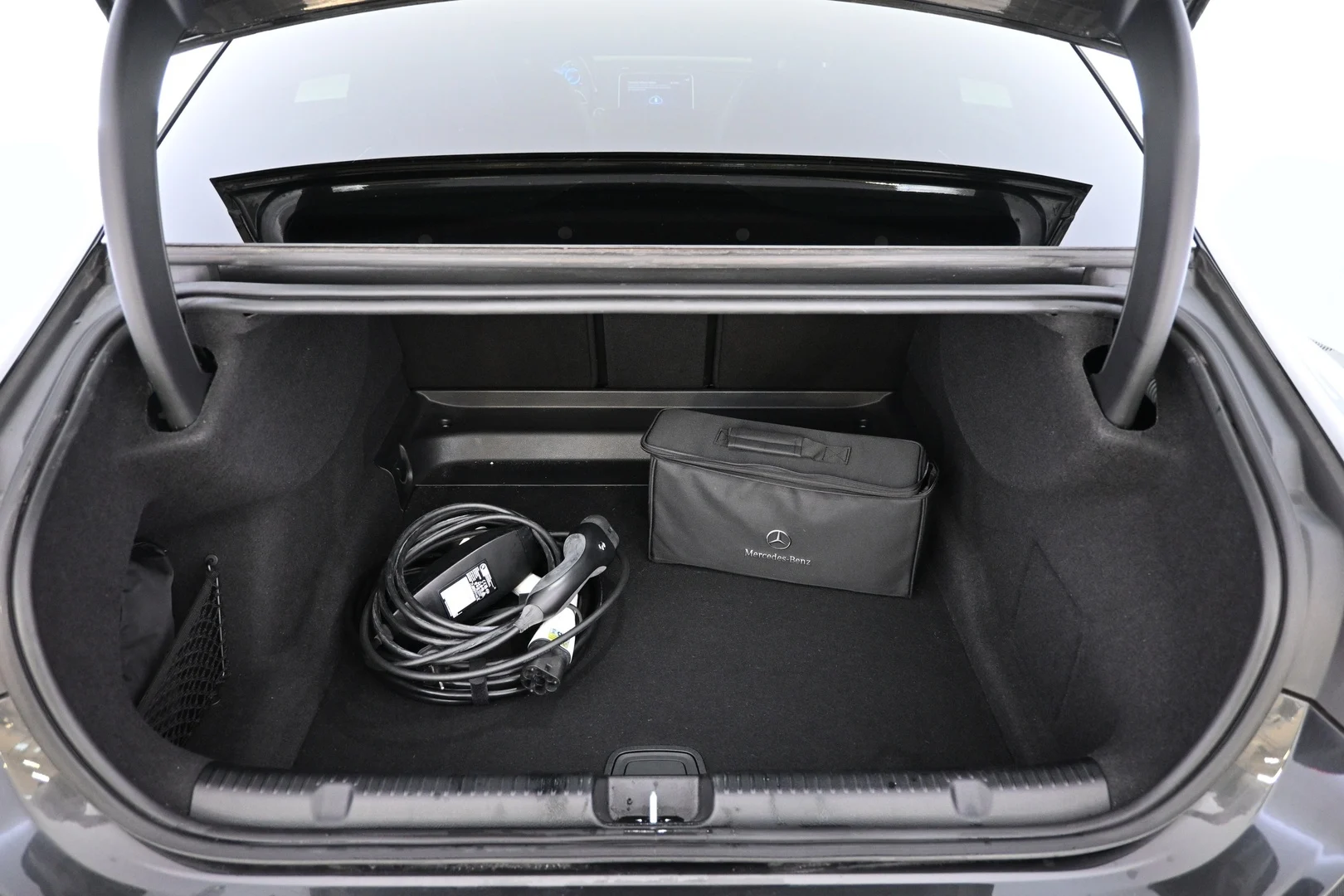 Car Image - iSaVID2aUbaBUO0fFF7Nb