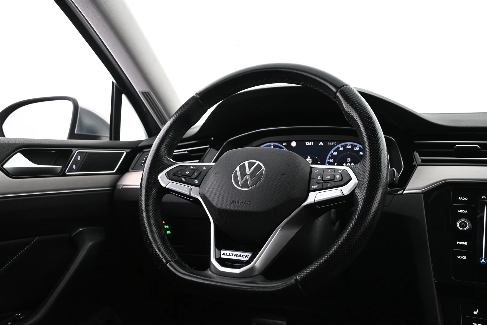 Car Image - 2JTnEZYd6C6Beq0T0ynYla