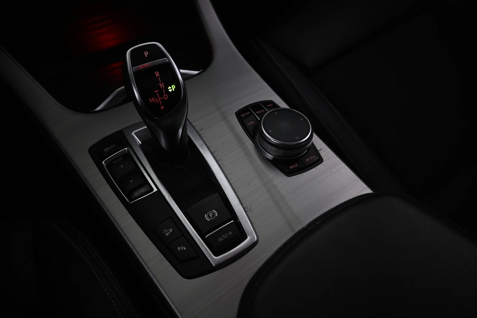Car Image - 2GL9dq6pNYFWSZHbfxkbY6