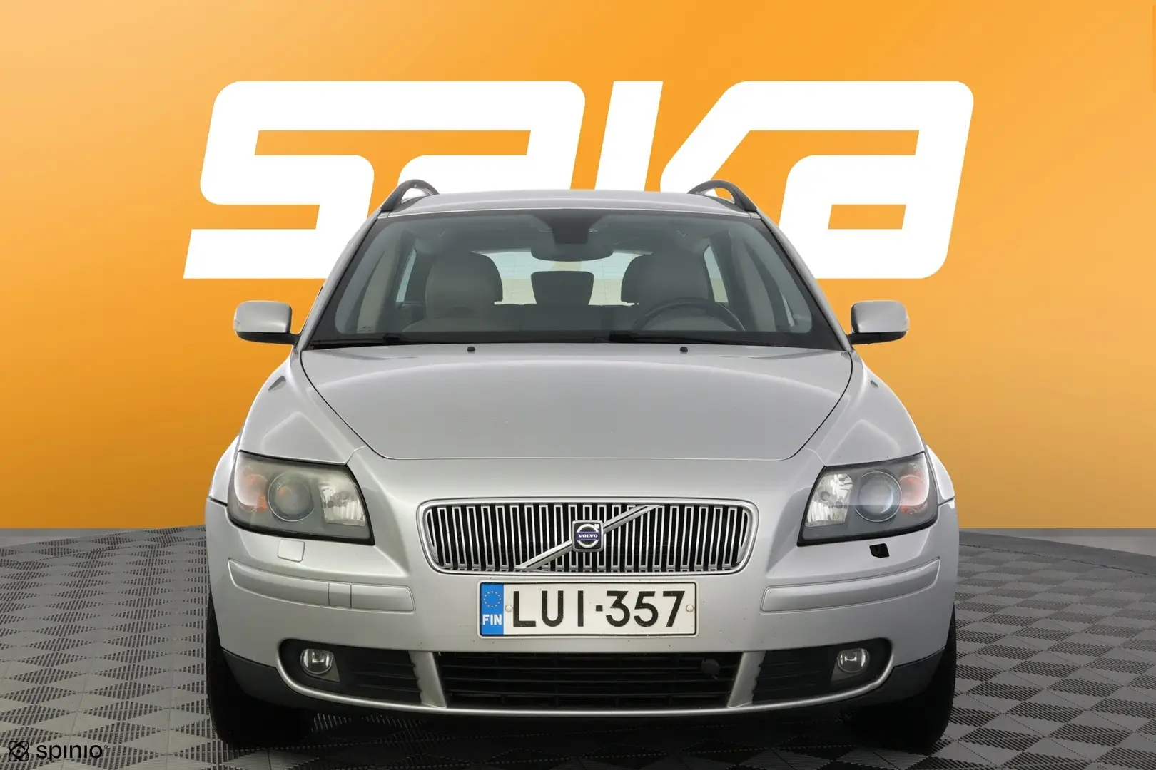 Car Image - 74ZtFqgHEAoKGPhB5L1fy6