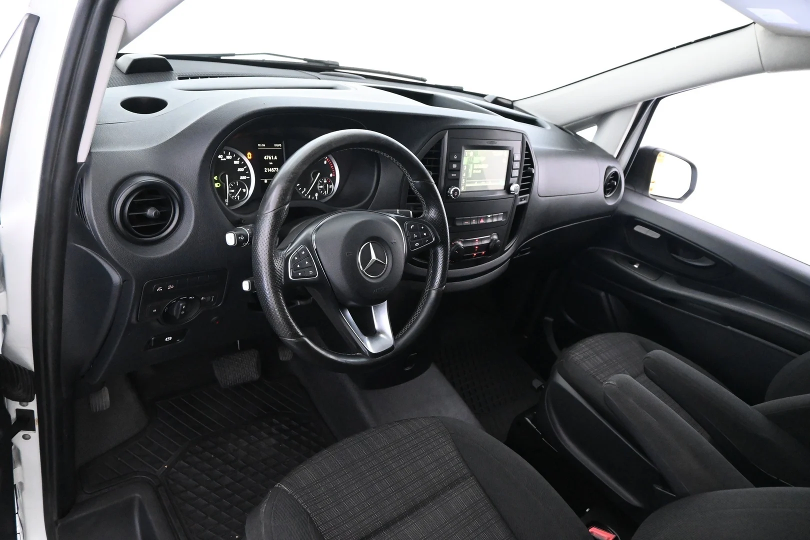 Car Image - 56caE7TGntYuHSqdmNaMDS