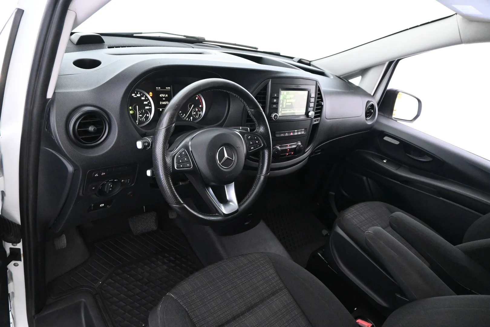 Car Image - 56caE7TGntYuHSqdmNaMDS