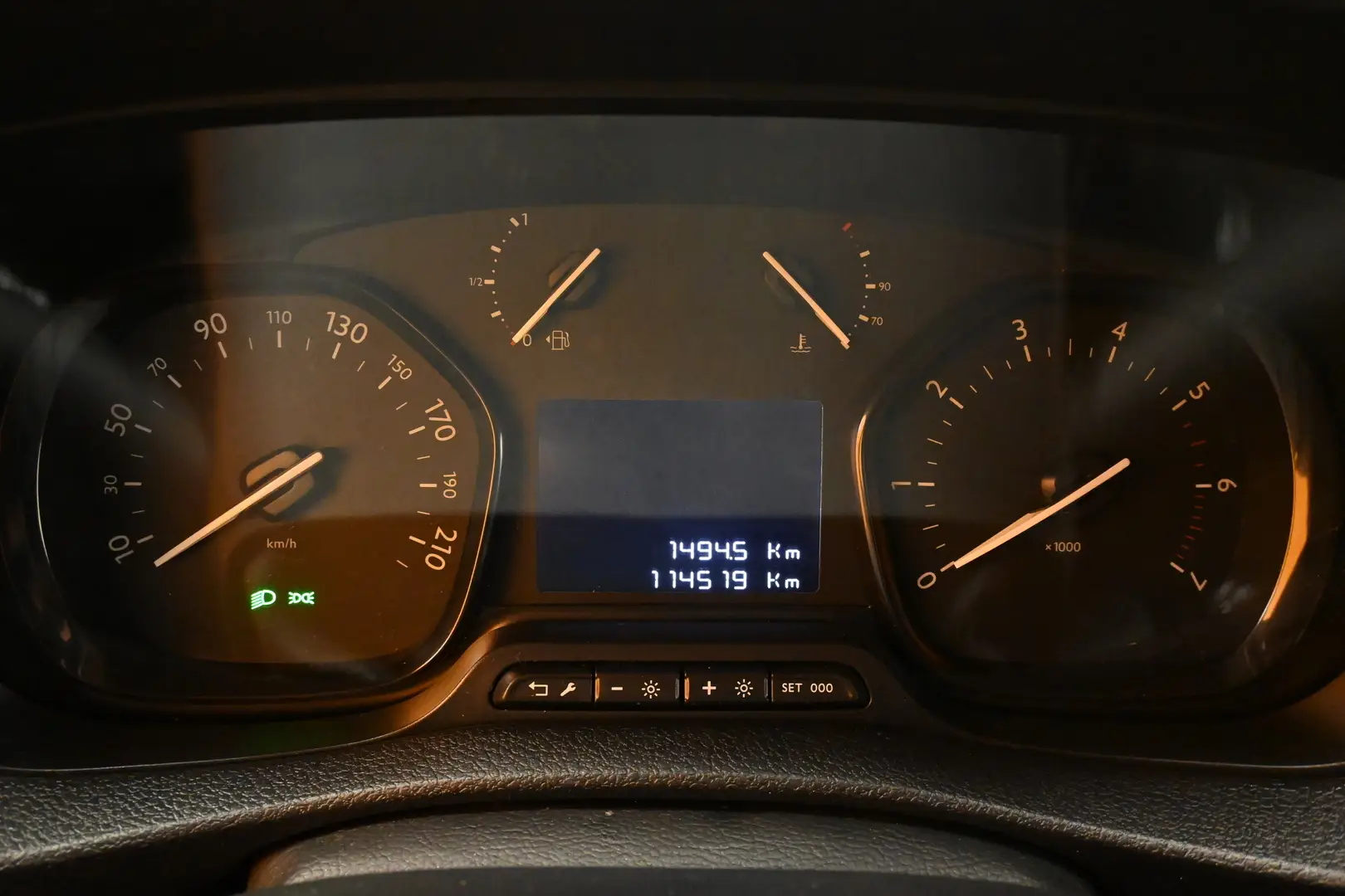 Car Image - 2oPVfkl1KgJVgvKasjnYLD