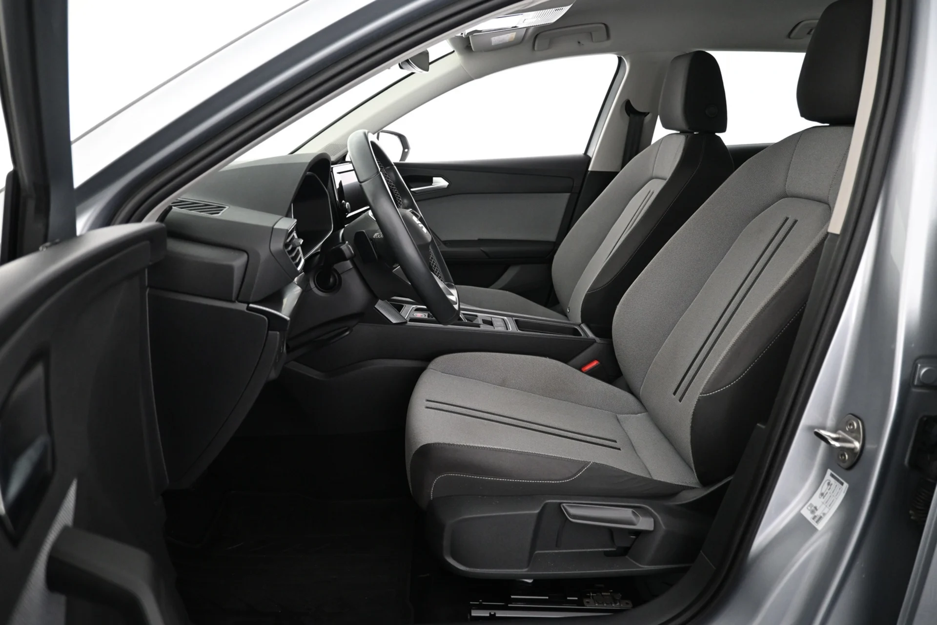 Car Image - 4WNkBK9ejkdsVOyEsv4wEy