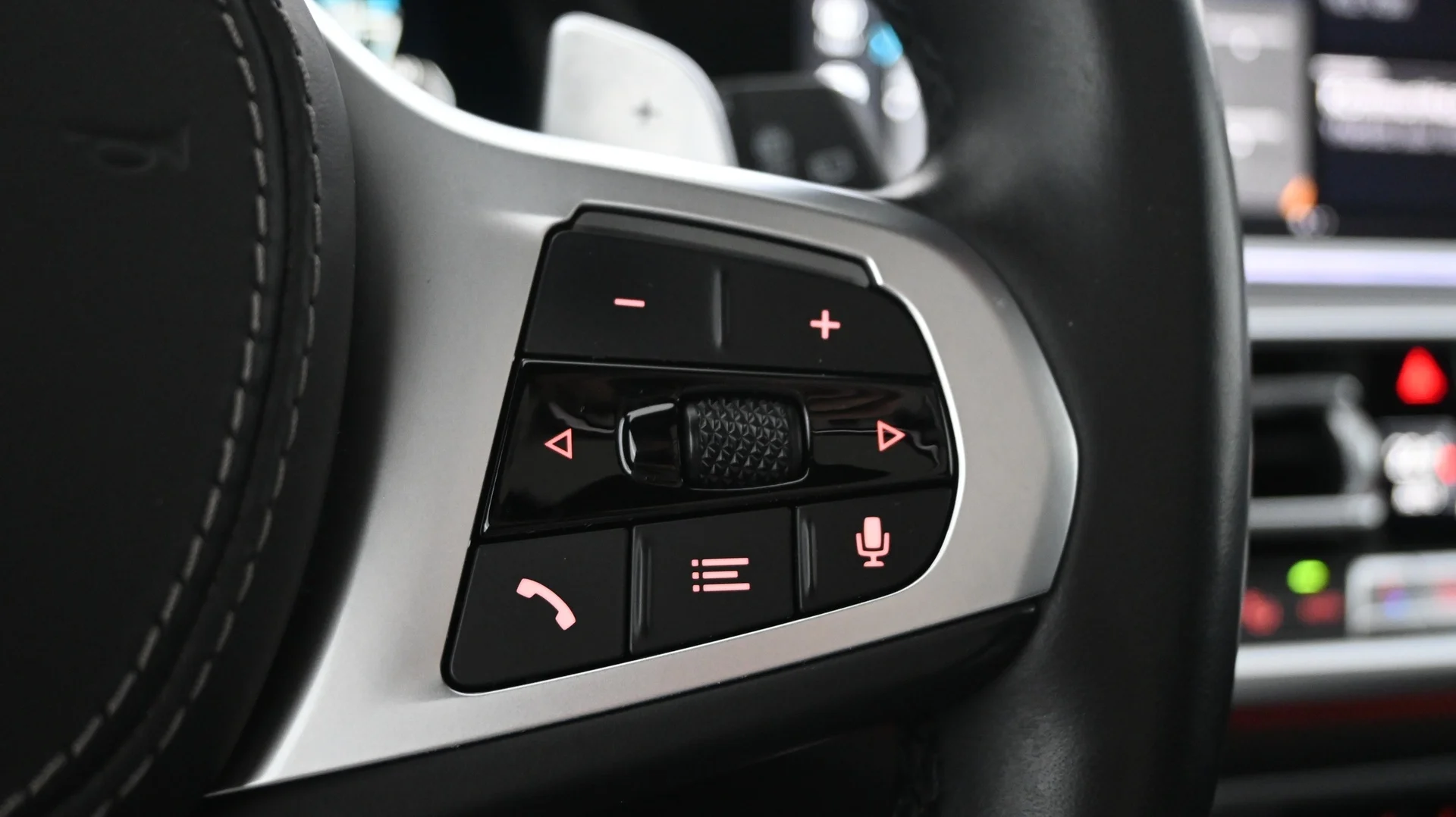 Car Image - 3egWFwDwvwxBkHvZuj6jHk