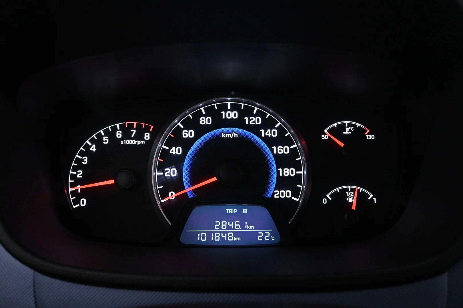 Car Image - 4i4YC0Y8LrvvXtry9yALWw