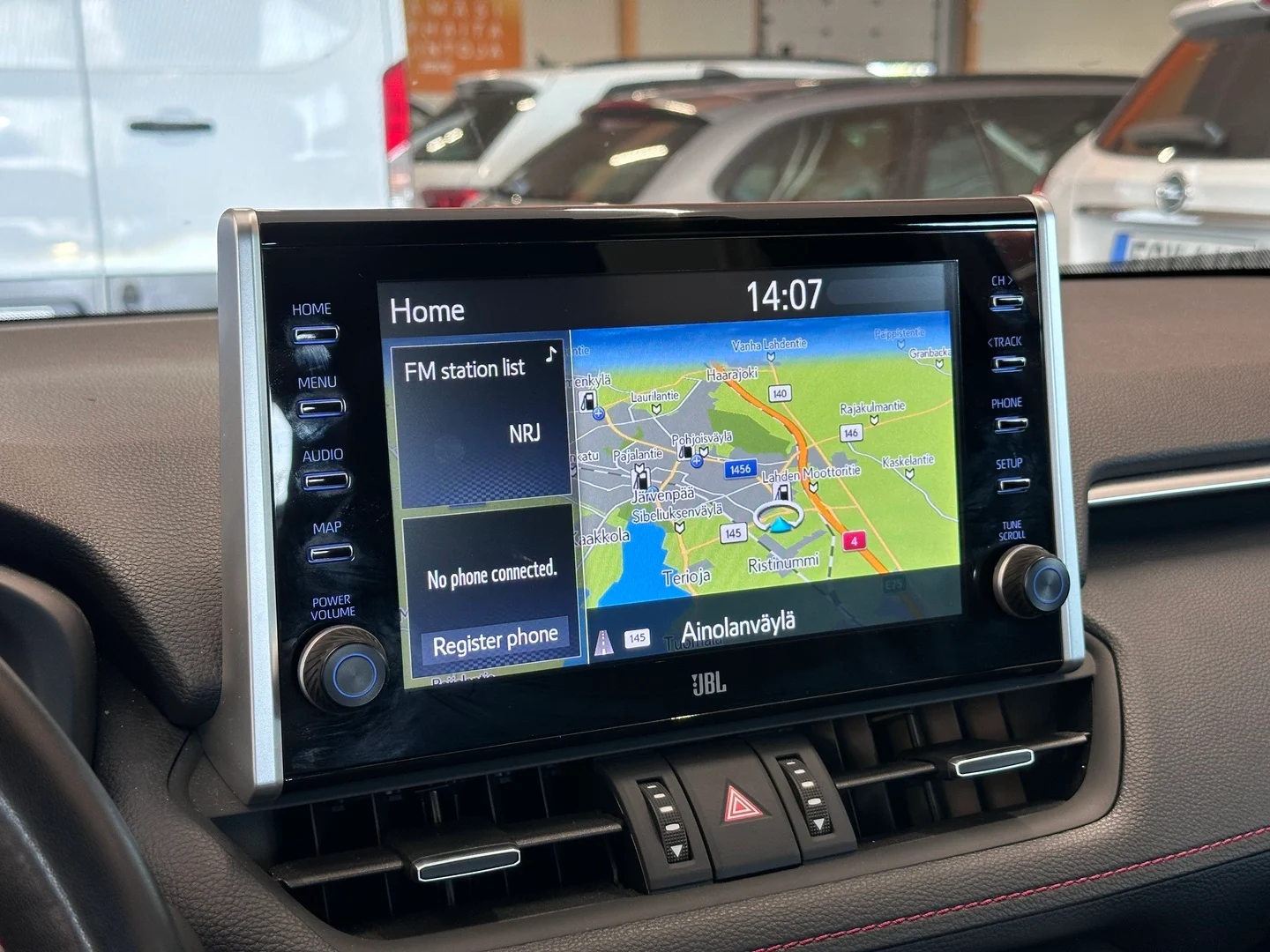 Car Image - 7dfwP9SYddKUJF45pEkjzB